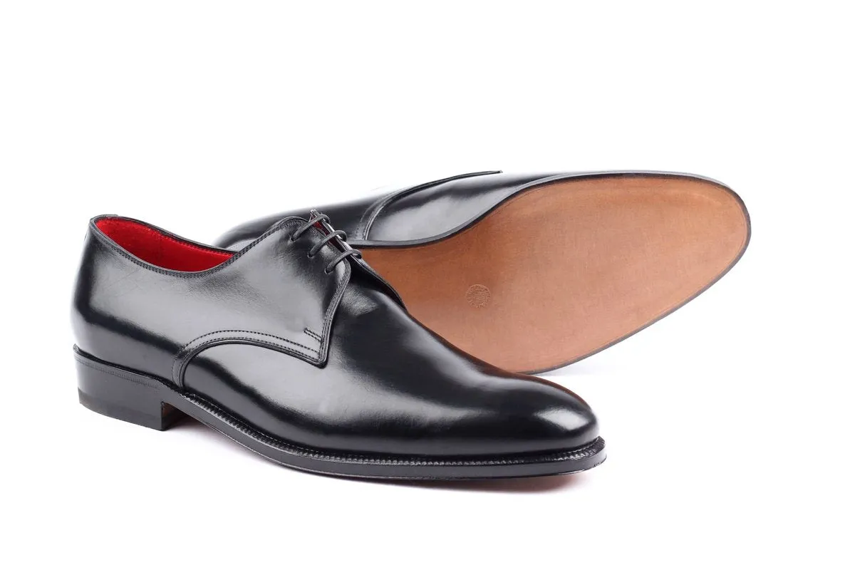 3643 - Derby - Black
