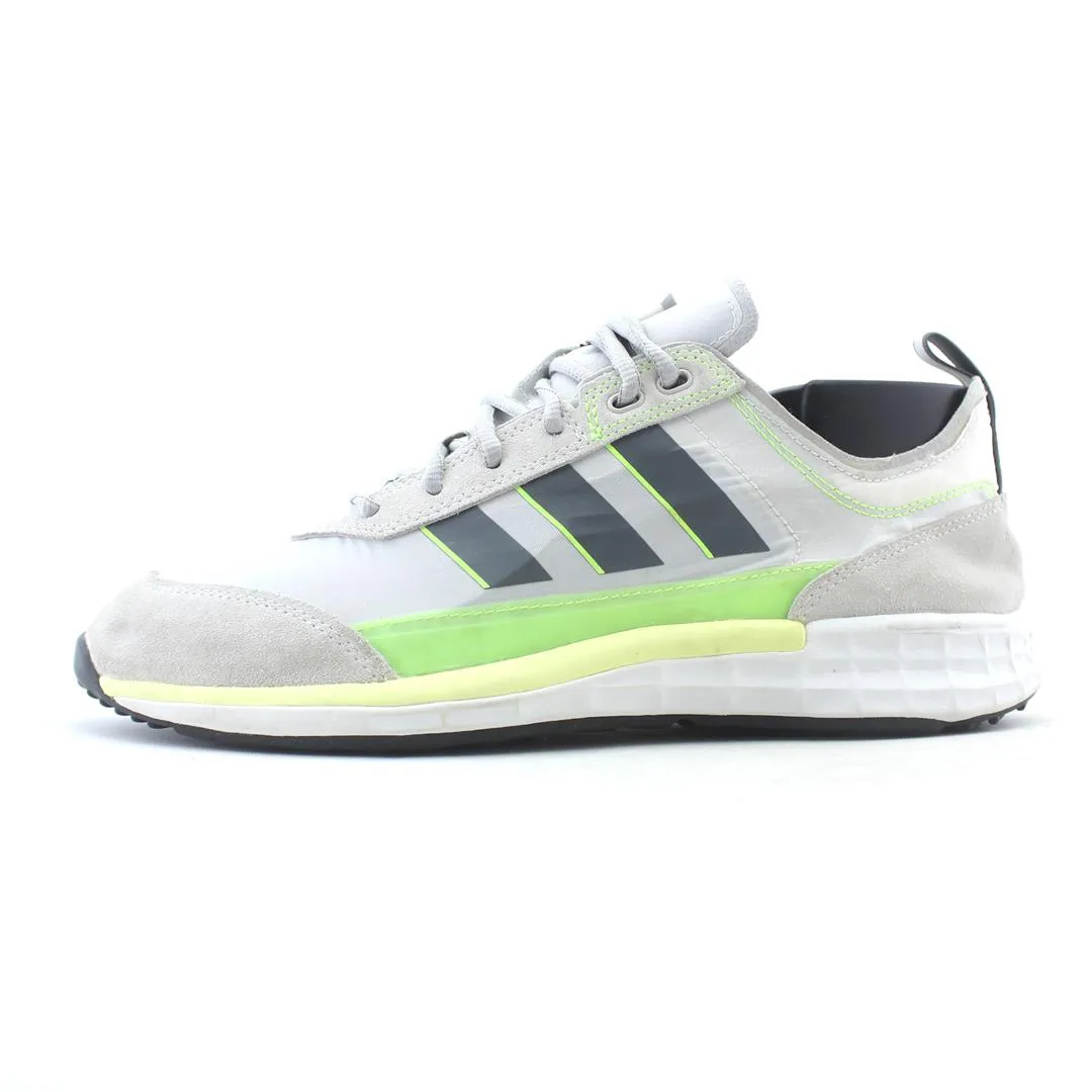 ADIDAS SL 7200 TRAINERS