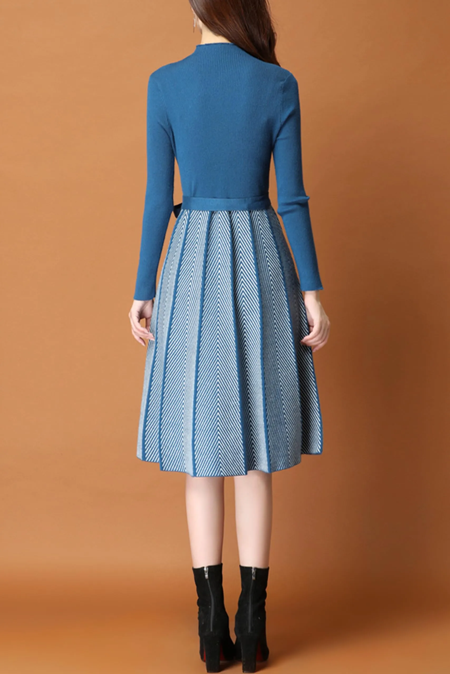 BK-Elegant Knit Pullover Midi Dress