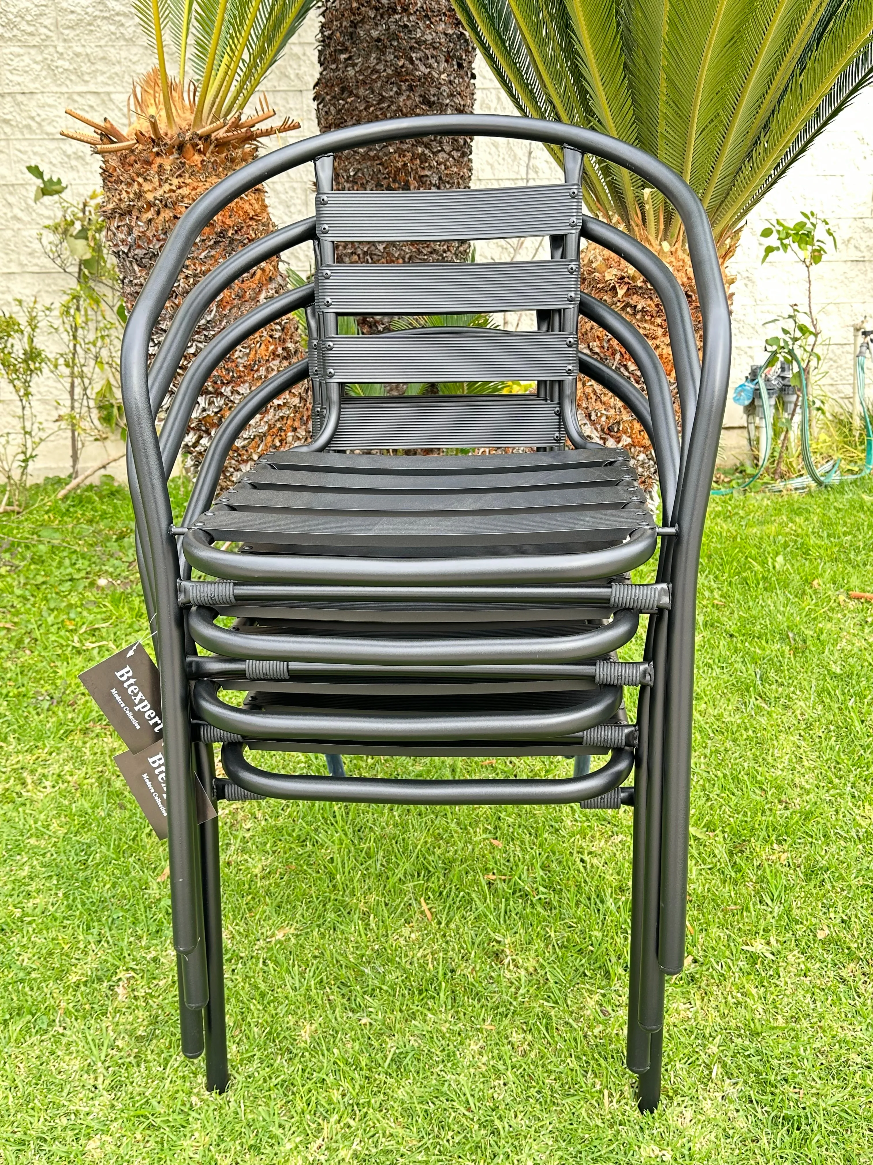 BTExpert Indoor Outdoor 23.75" Round Restaurant Table Stainless Steel Silver Aluminum   4 Black Metal Slat Stack Chairs Lightweight