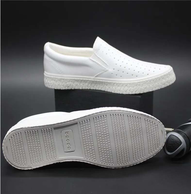 Hollowed Comfortable Slip-On Holes Sneaker
