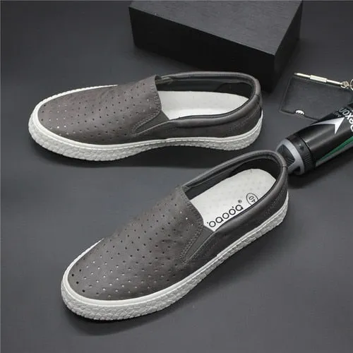 Hollowed Comfortable Slip-On Holes Sneaker