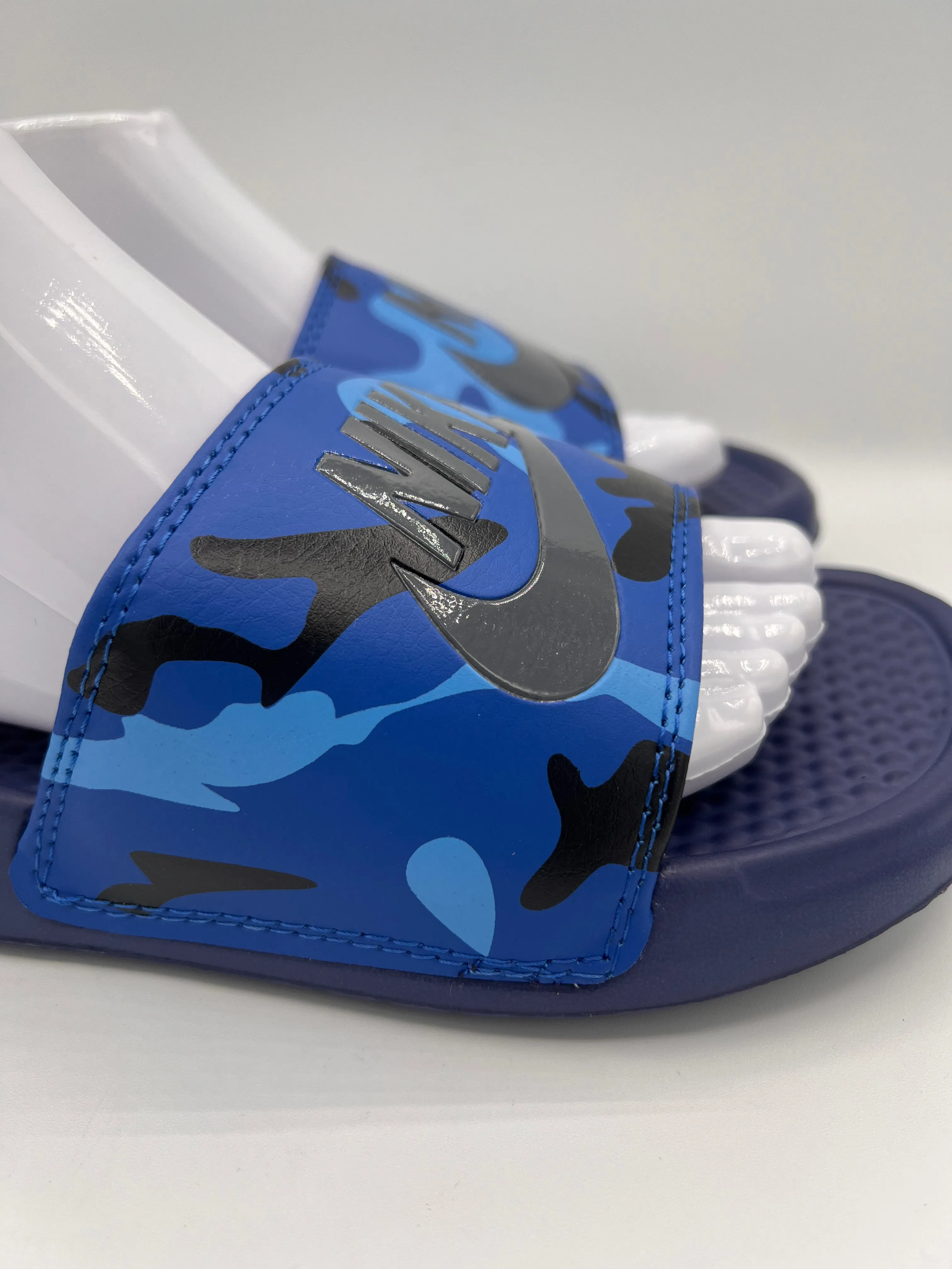 Nike Benassi JDI Camouflage Slide N13,500