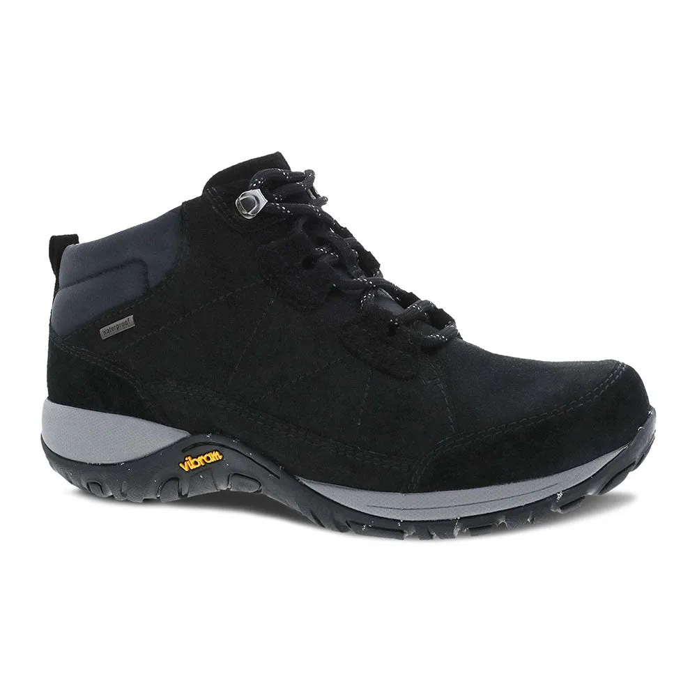 Pearla Hiker