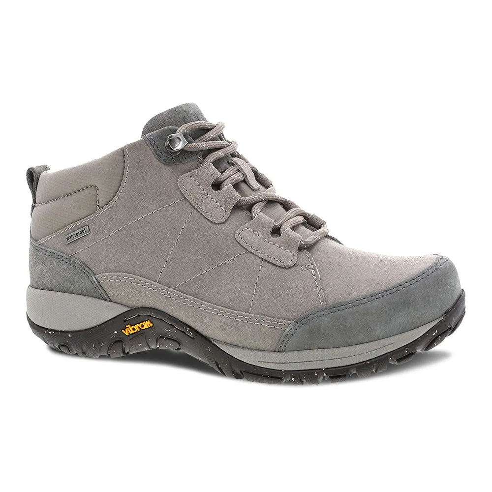 Pearla Hiker