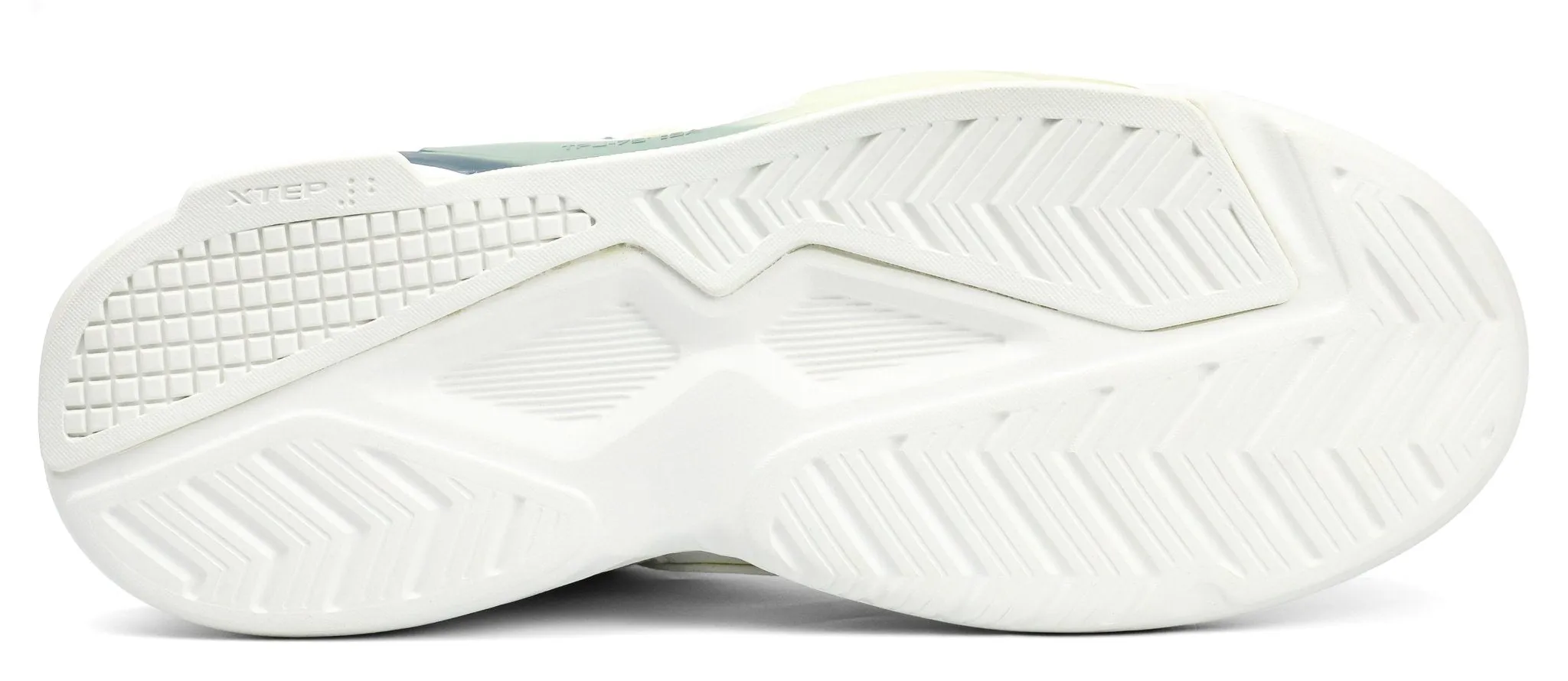 XTEP Dasmariñas Shoes